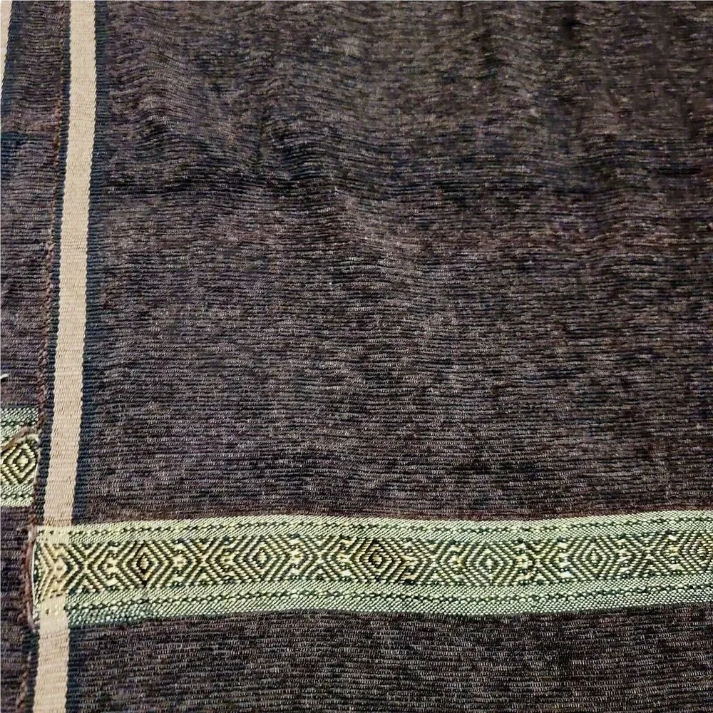 New‎ Hand Wowen Chocolate Brown Fringed Shawl Throw With Gold Trim 49